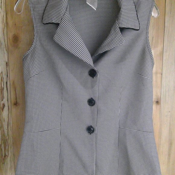 Lisa Jo Women's Black & White Checkered Fitted Sleeveless Top 11/12 - Picture 2 of 11